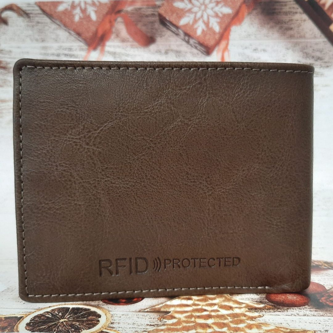 Personalised RFID Leather Wallet With Name & Message